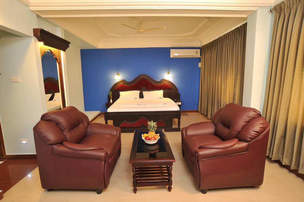 Indraprastha Beach Resort วาร์คาลา ภายนอก รูปภาพ